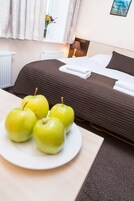 Habitación estándar con 1 cama doble o 2 individuales | Servicio de la habitación