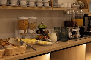 Colazione continentale inclusa, servita tutte le mattine