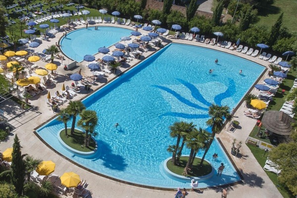 Indoor pool, outdoor pool, sun loungers