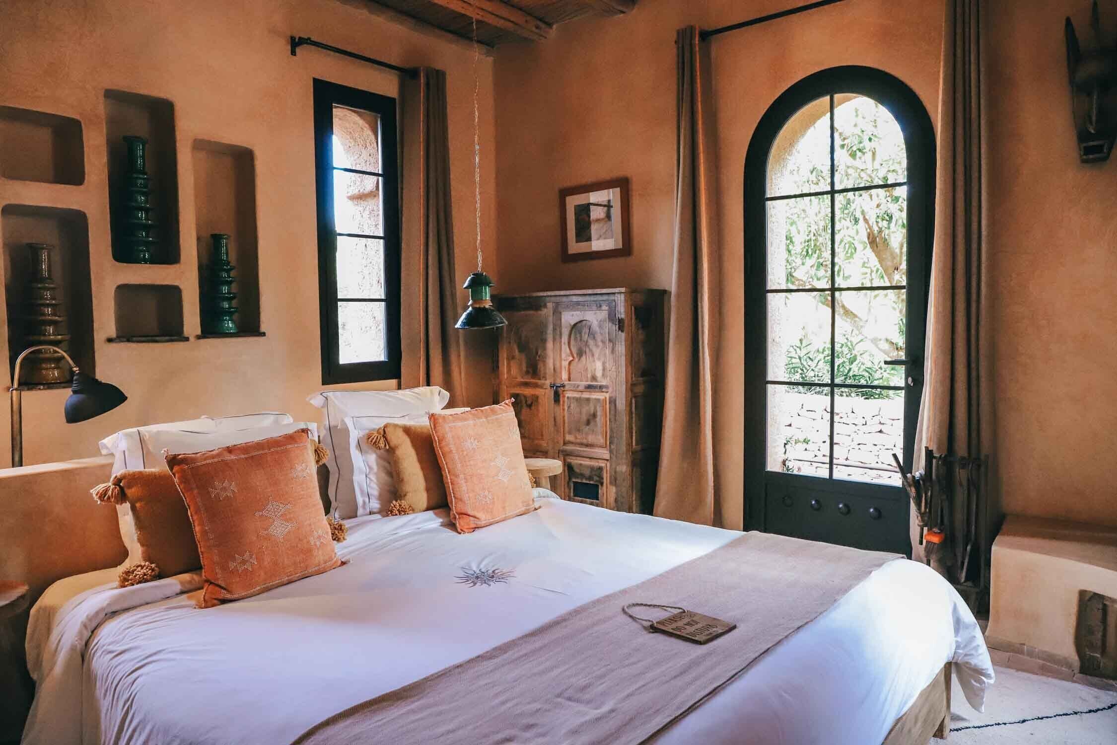 pacha room | 4 bedrooms, egyptian cotton sheets, premium bedding, pillow-top beds