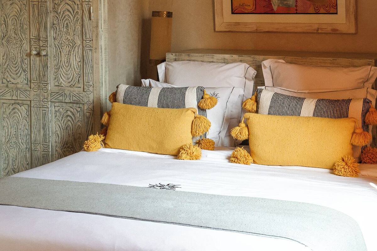 Villa Saada | 4 bedrooms, Egyptian cotton sheets, premium bedding, pillowtop beds