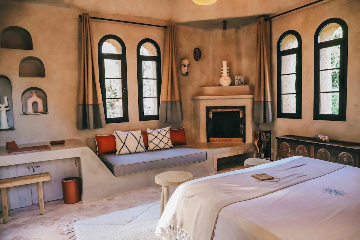 pacha room | 4 bedrooms, egyptian cotton sheets, premium bedding, pillow-top beds