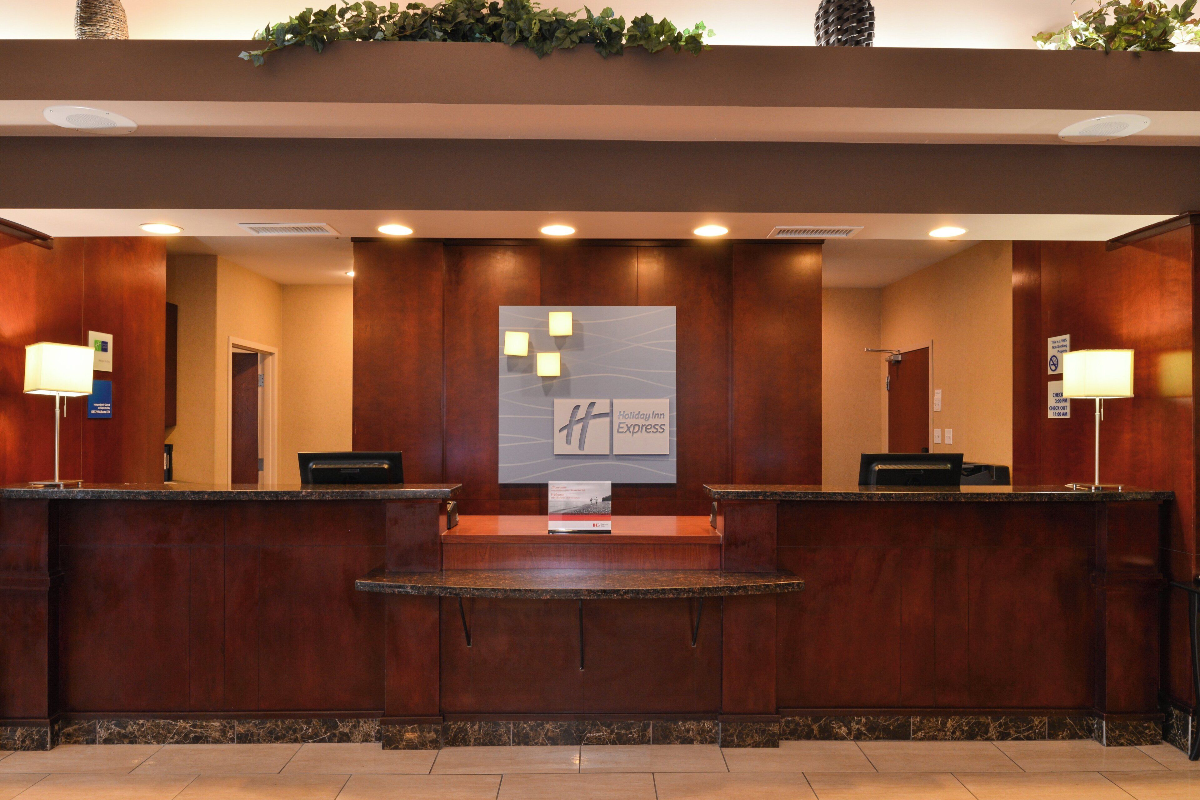 Photo - Holiday Inn Express Edmonton North by IHG