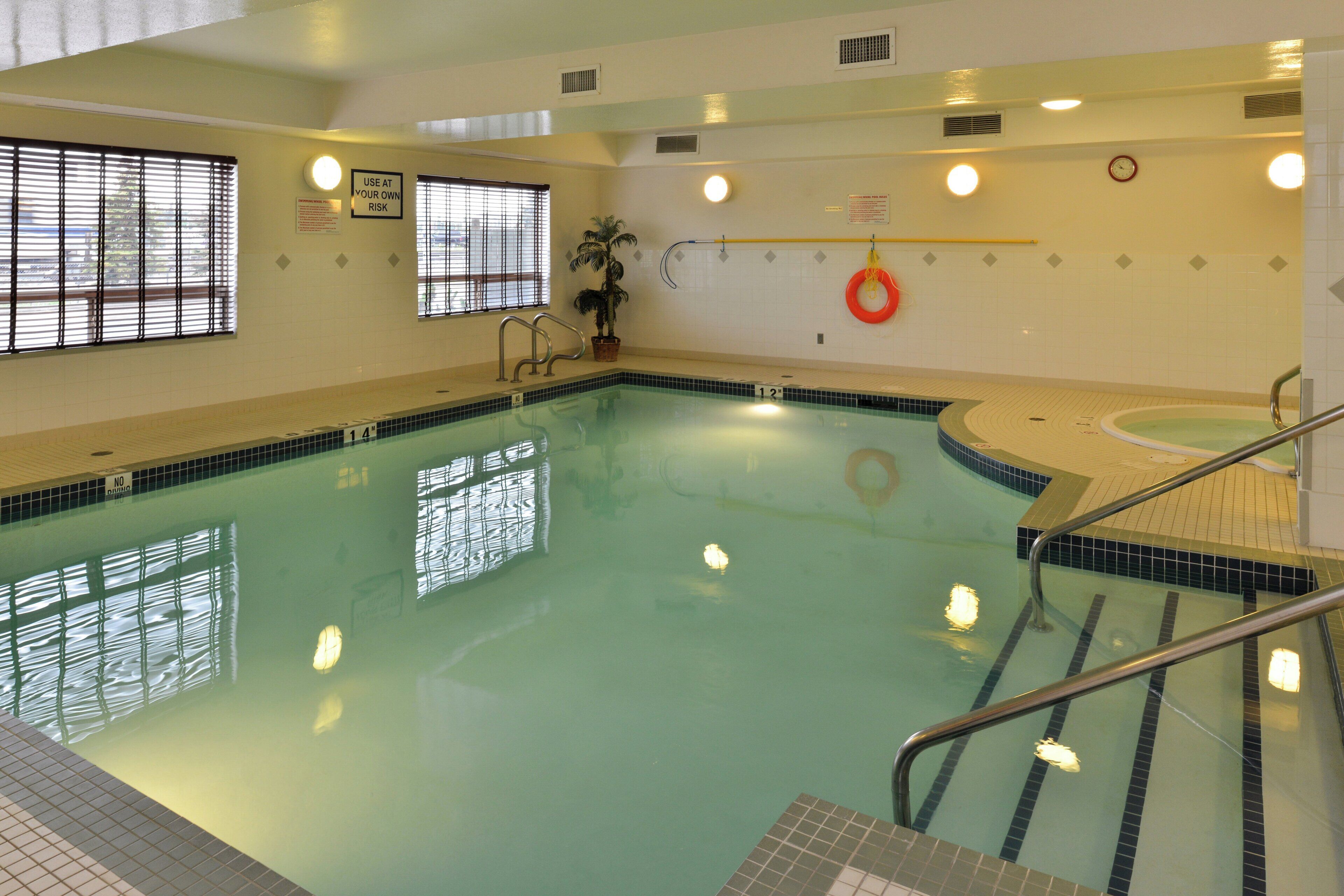 Photo - Holiday Inn Express Edmonton North by IHG