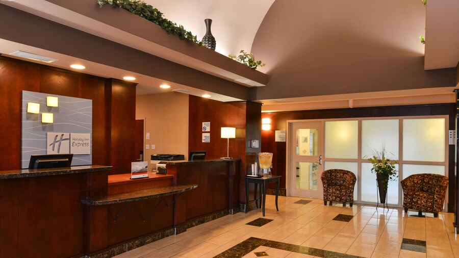 Holiday Inn Express Hotel & Suites Edmonton North by IHG