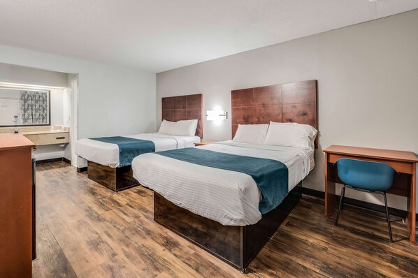 Individually furnished, desk, free WiFi, bed sheets