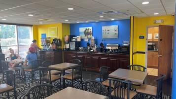 Free daily on-the-go breakfast