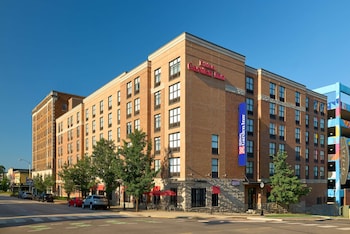 Hilton Garden Inn Bloomington