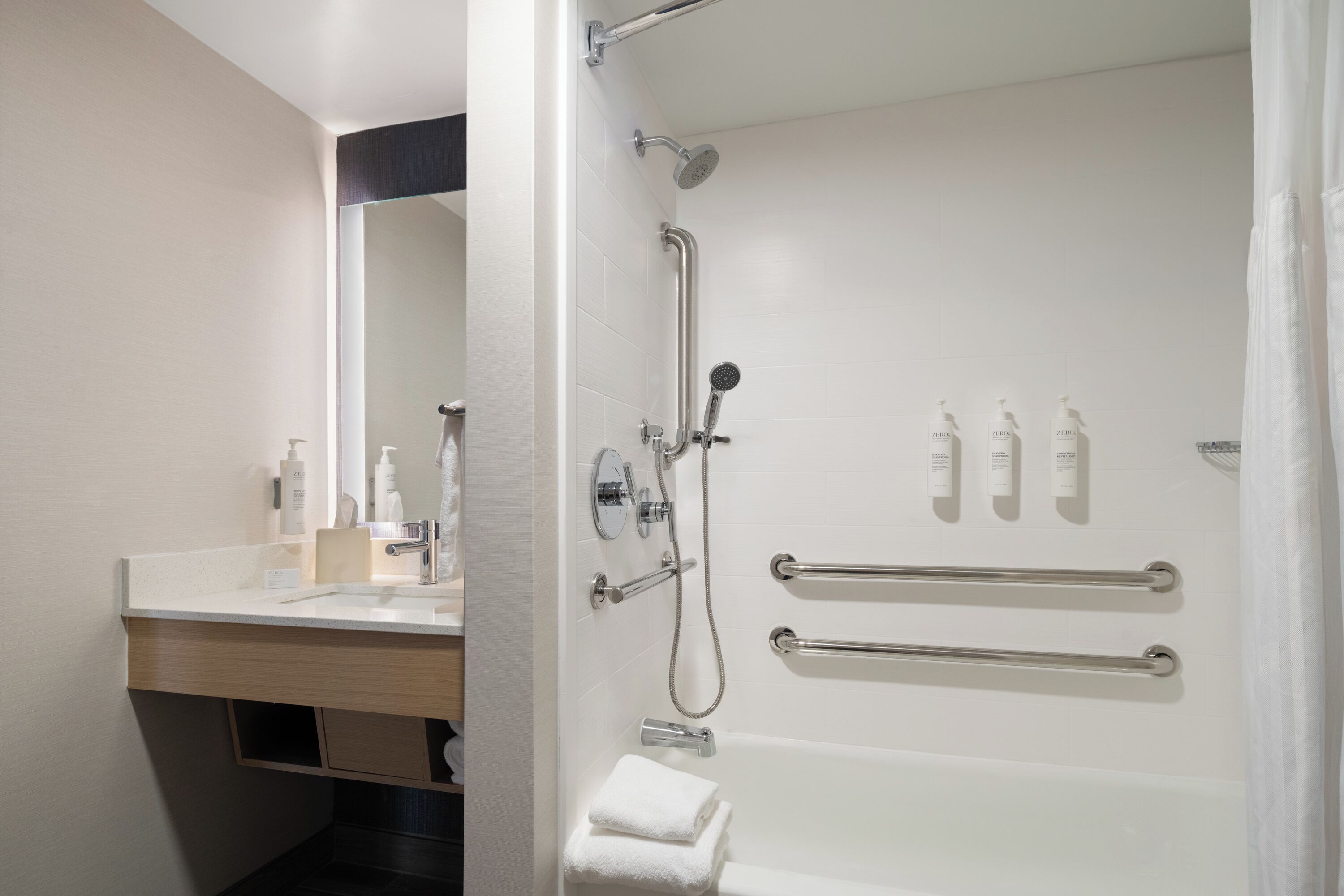 combined shower/bathtub, free toiletries, hair dryer, towels