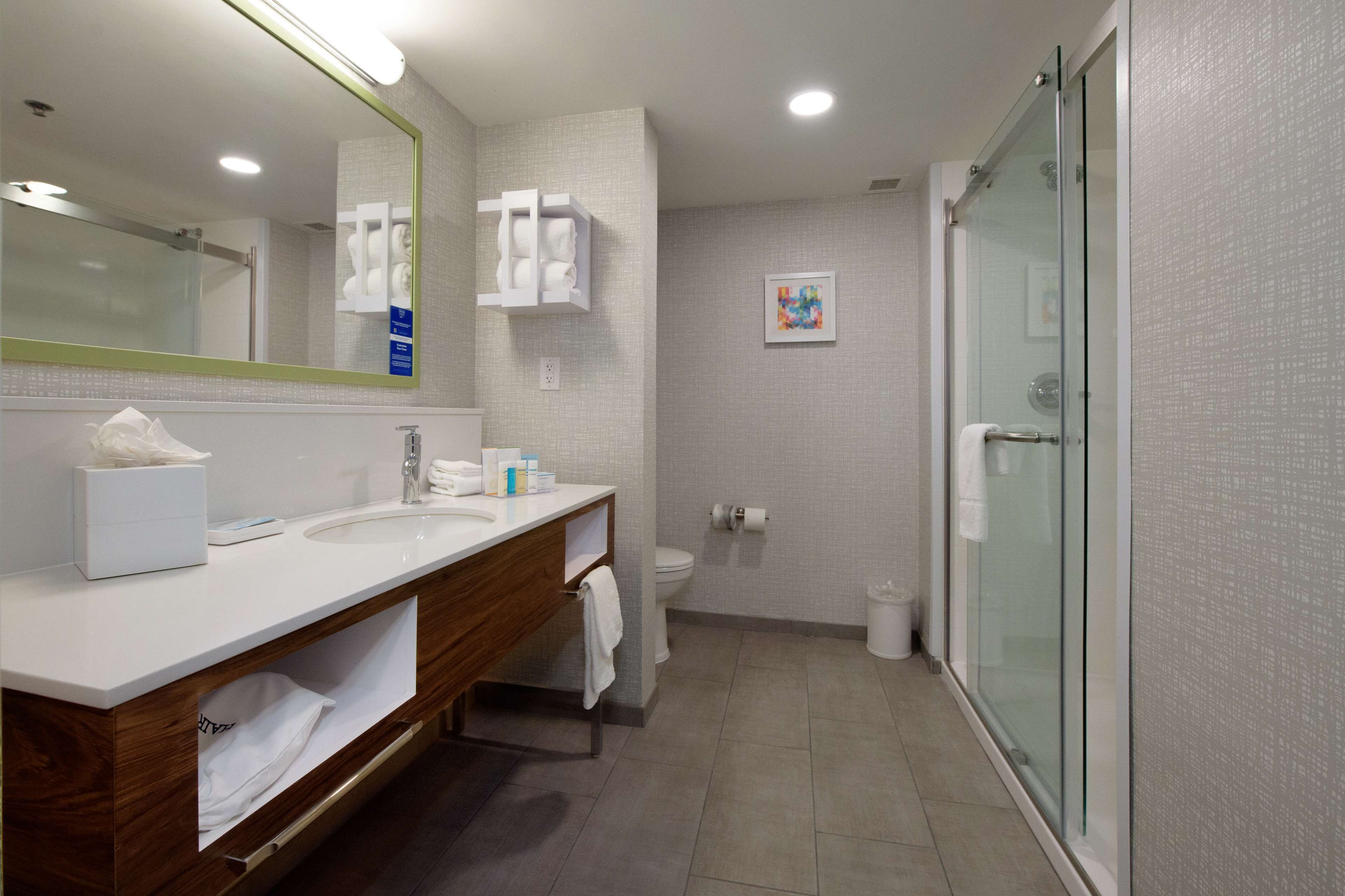 premium bedding, in-room safe, desk, blackout curtains