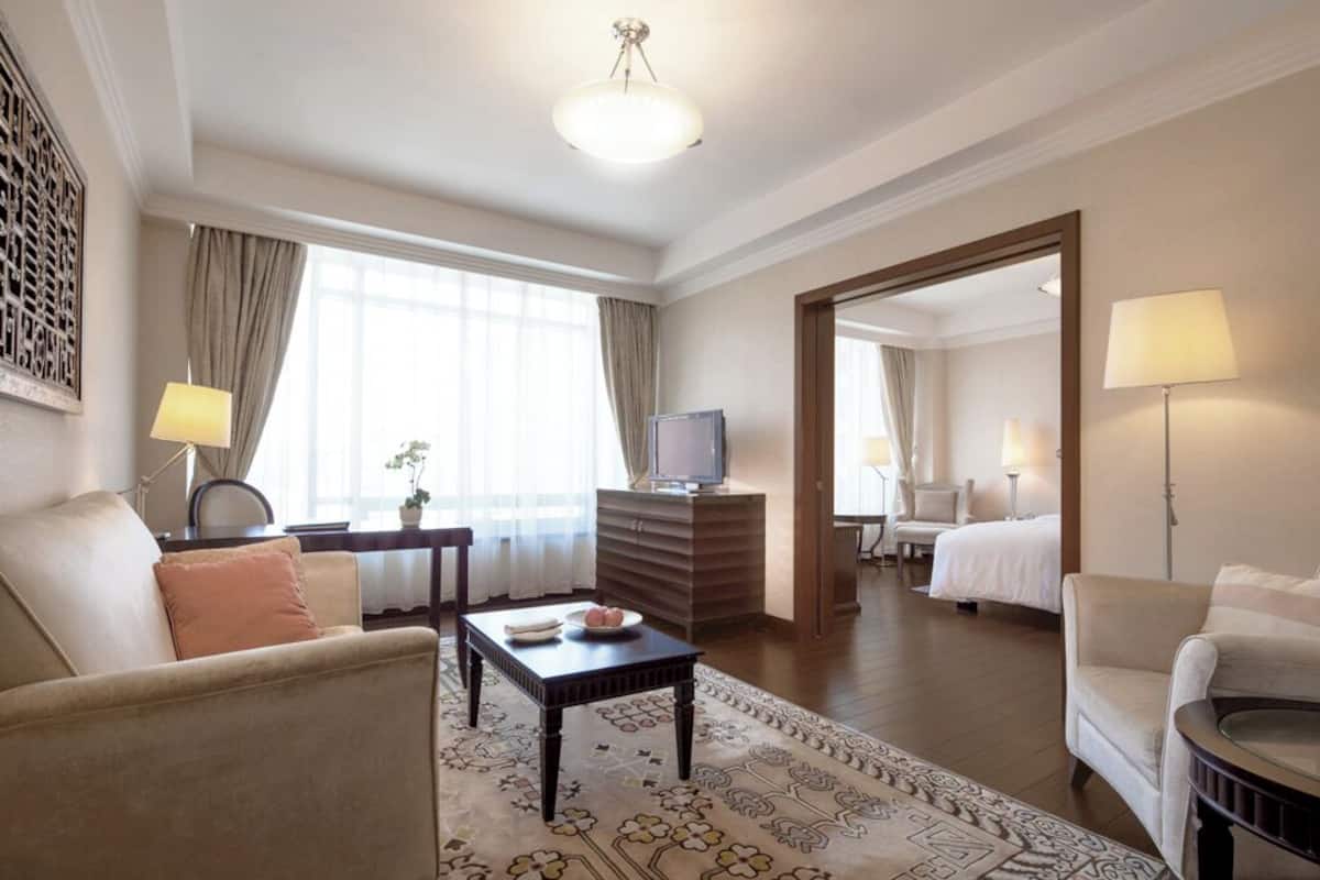 Premium bedding, down duvets, Select Comfort beds, minibar