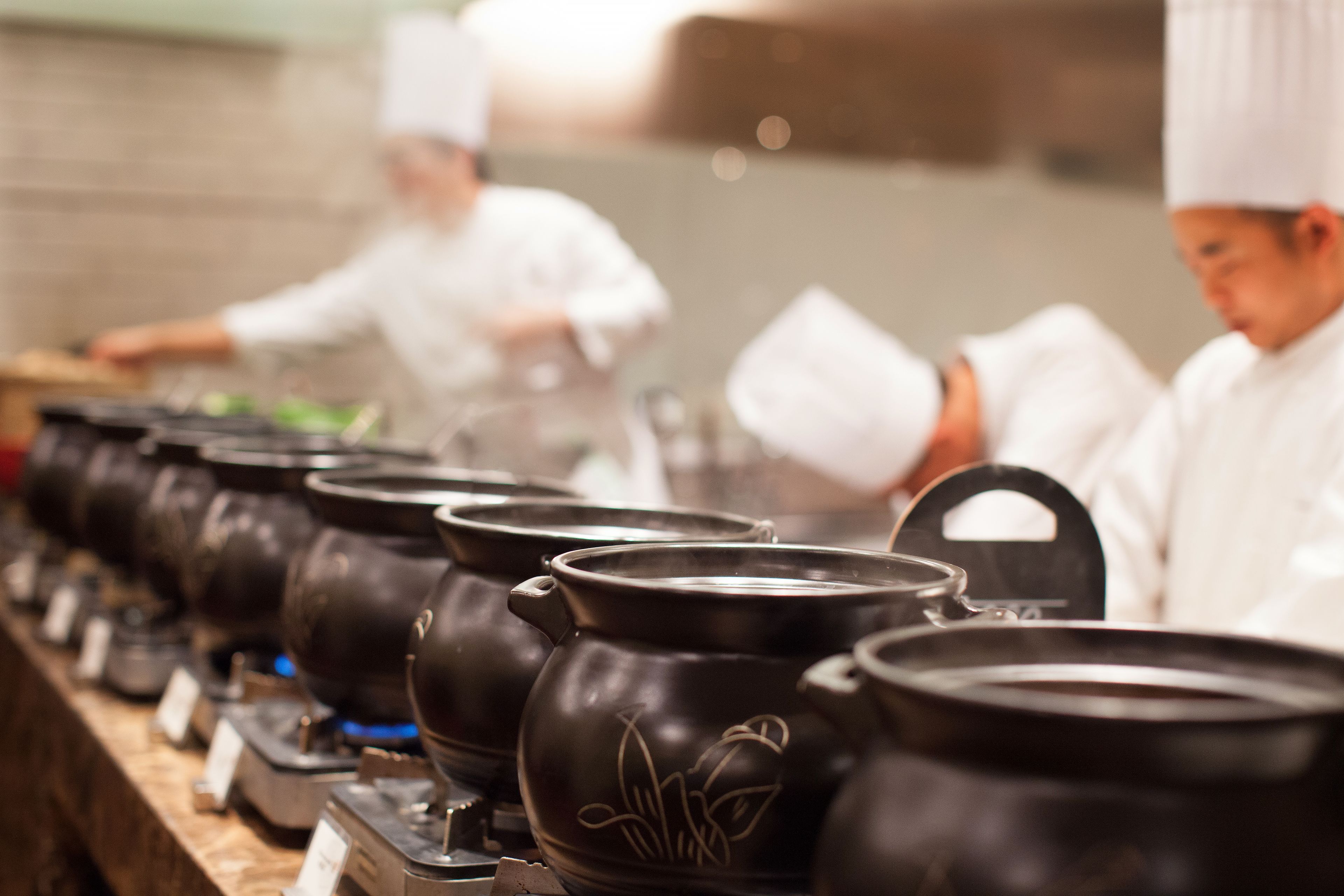 daily buffet breakfast (cny 178 per person)