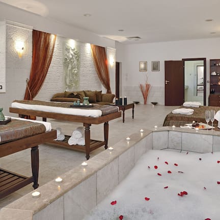 Sauna, hot tub, steam room, Turkish bath, body treatments