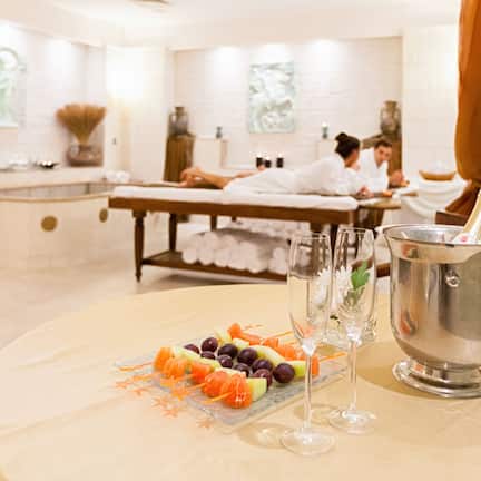 Sauna, hot tub, steam room, Turkish bath, body treatments