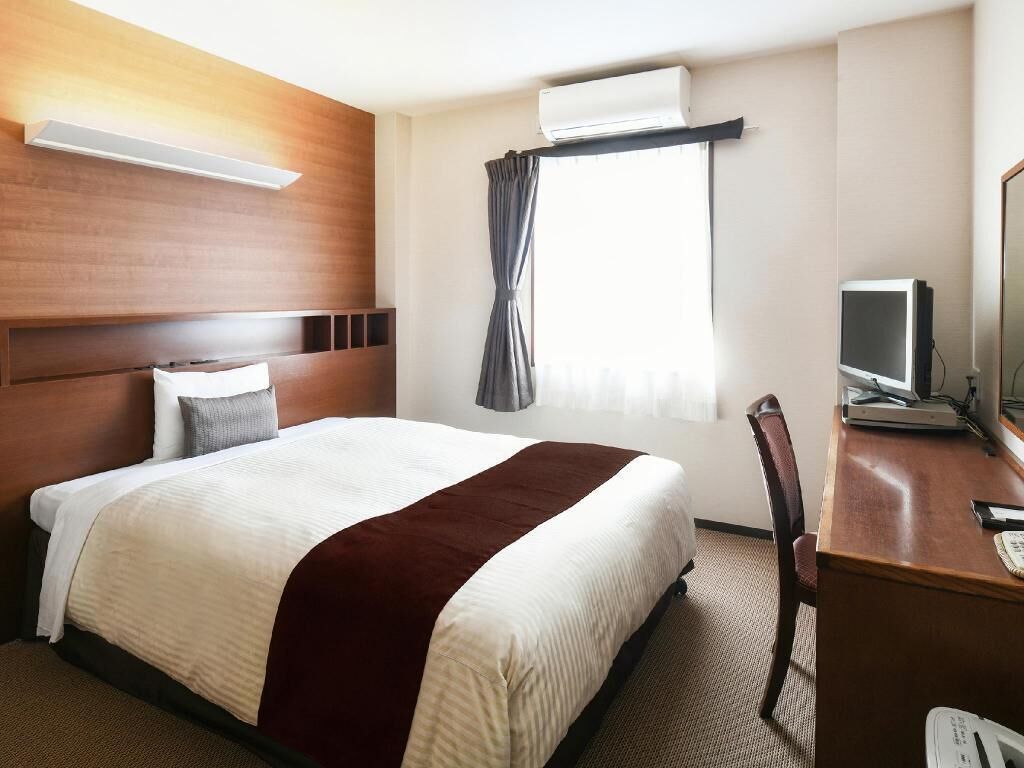 Couette en duvet, bureau, espace de travail pour ordinateurs portables