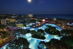 A resort with a large pool, water slides, and a beach view. - Papillon Ayscha Resort & Spa - All Inclusive (Serik)