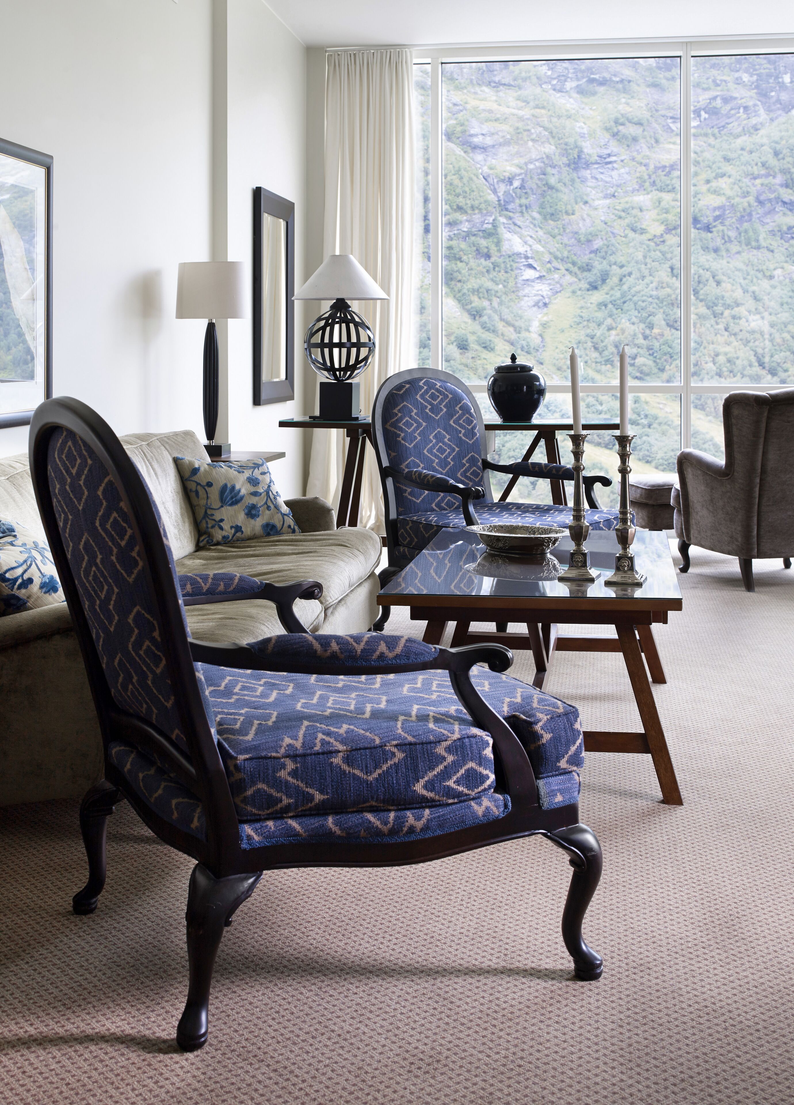 pillow-top beds, minibar, free wifi, bed sheets