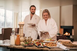 Een sauna, een stoombad, een Turks bad/hammam, lichaamsbehandelingen