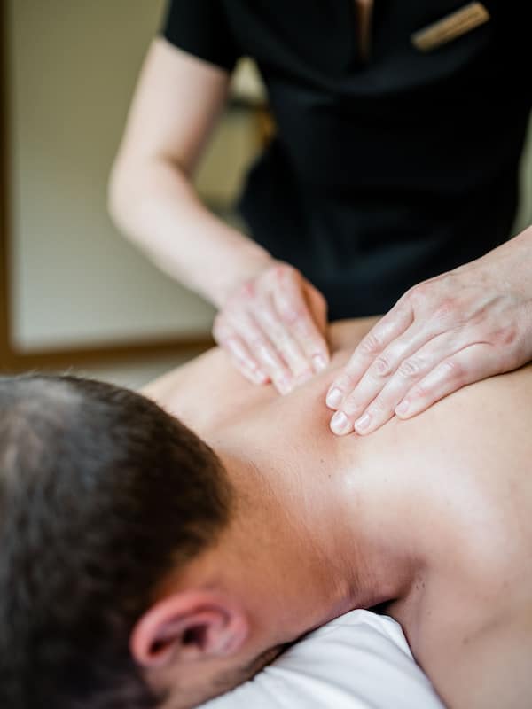 Sauna, steam room, Turkish bath, body treatments, body wraps