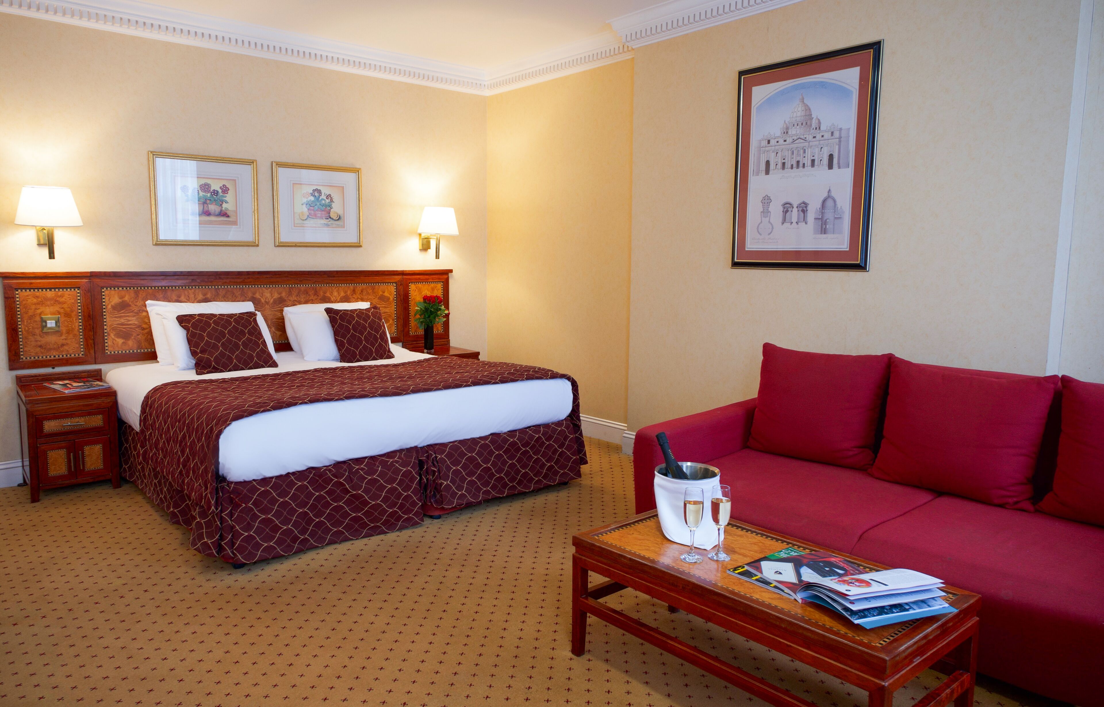 1 bedroom, premium bedding, in-room safe, desk