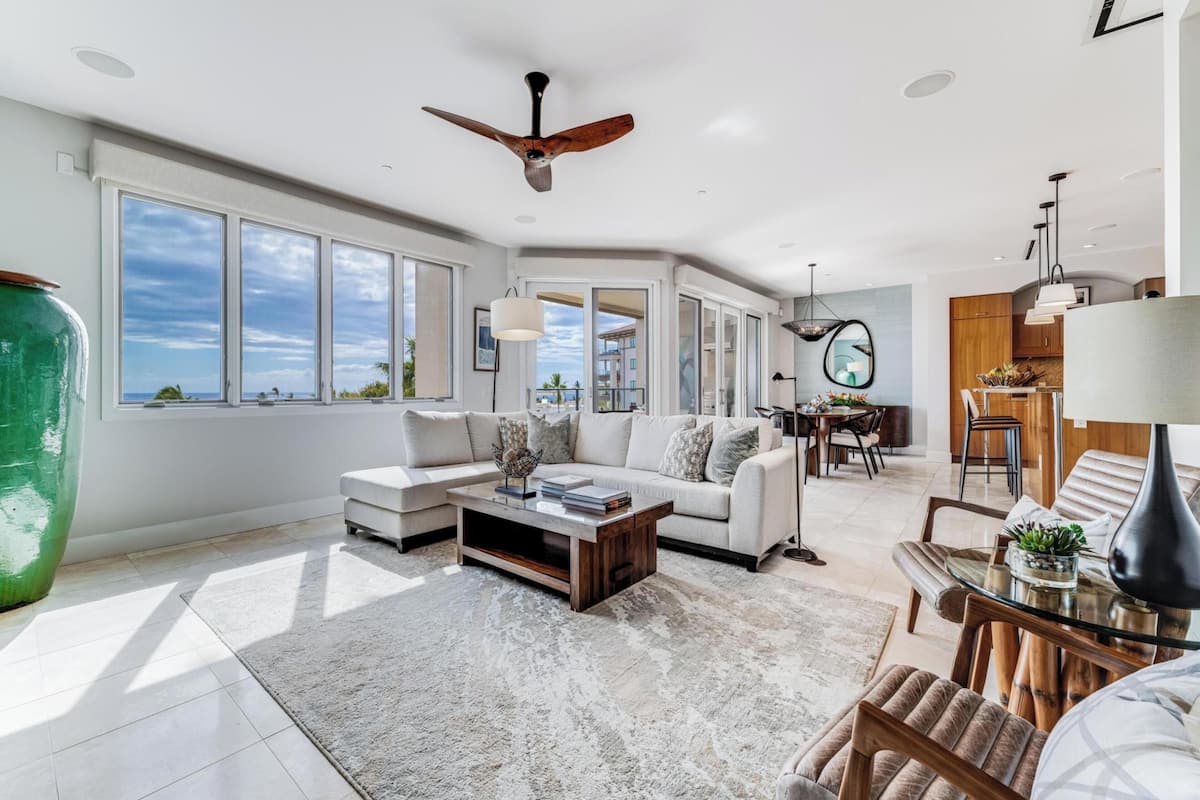 Condo, 2 Bedrooms, Ocean View (306) | Front of property