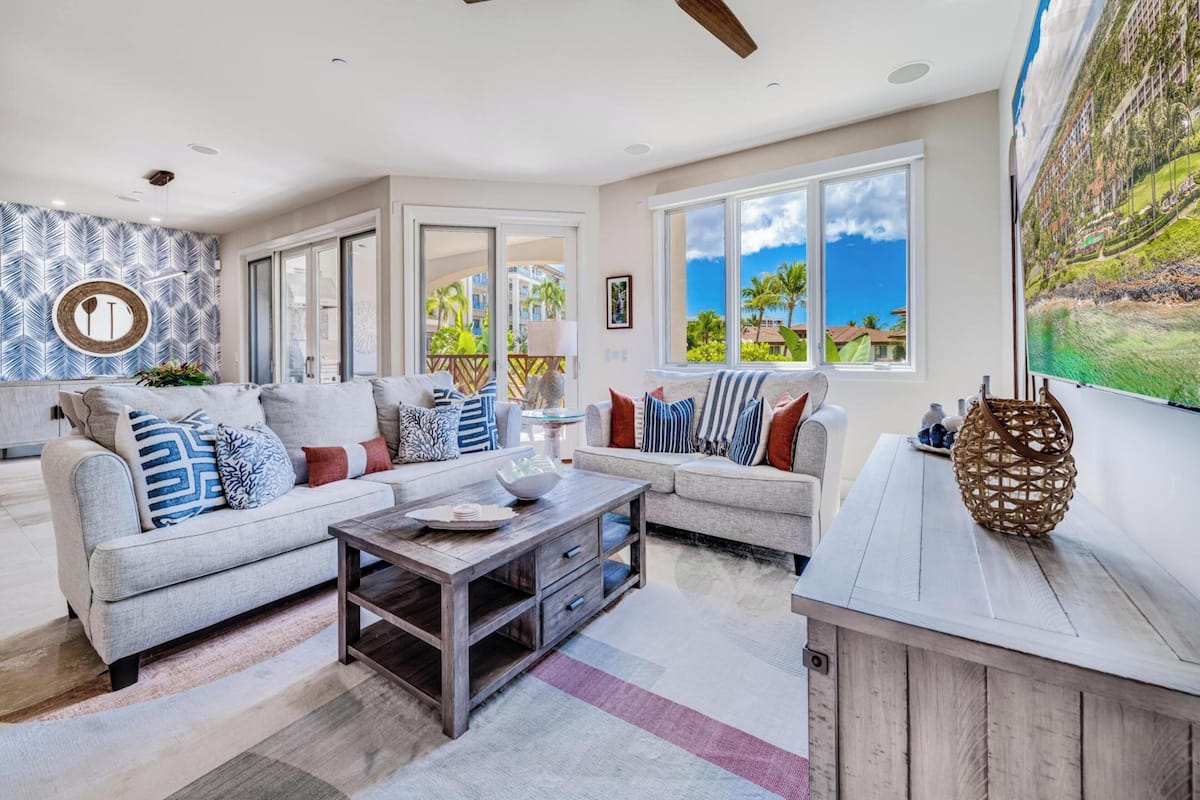 Condo, 2 Bedrooms, Garden View (111) | Front of property