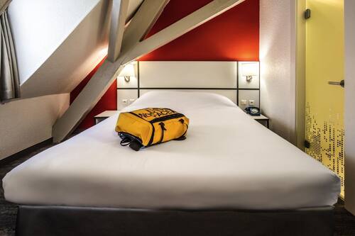 Standard Room, Multiple Beds | Minibar, in-room safe, desk, laptop workspace