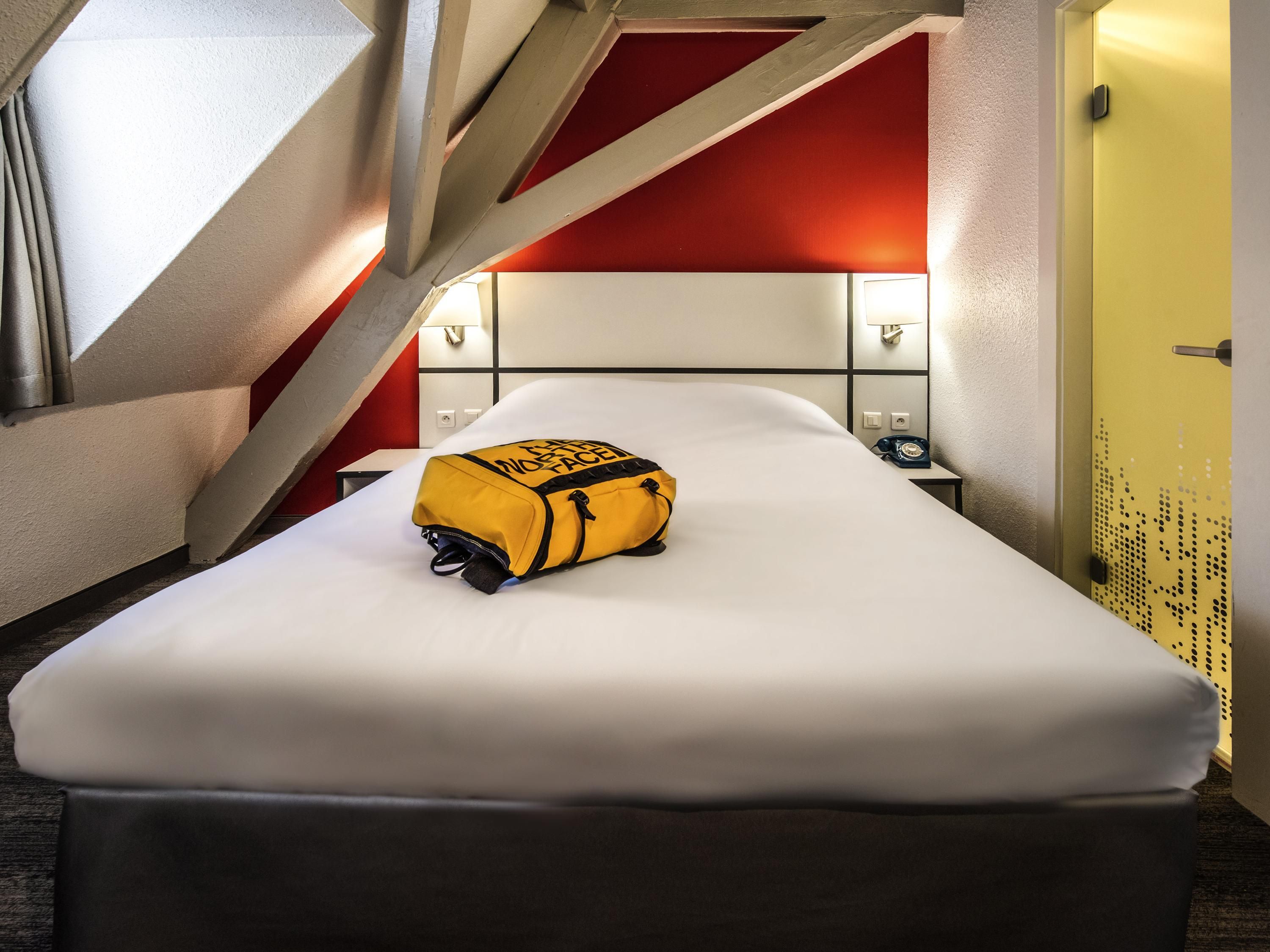 Kamar Standar, Beberapa Tempat Tidur