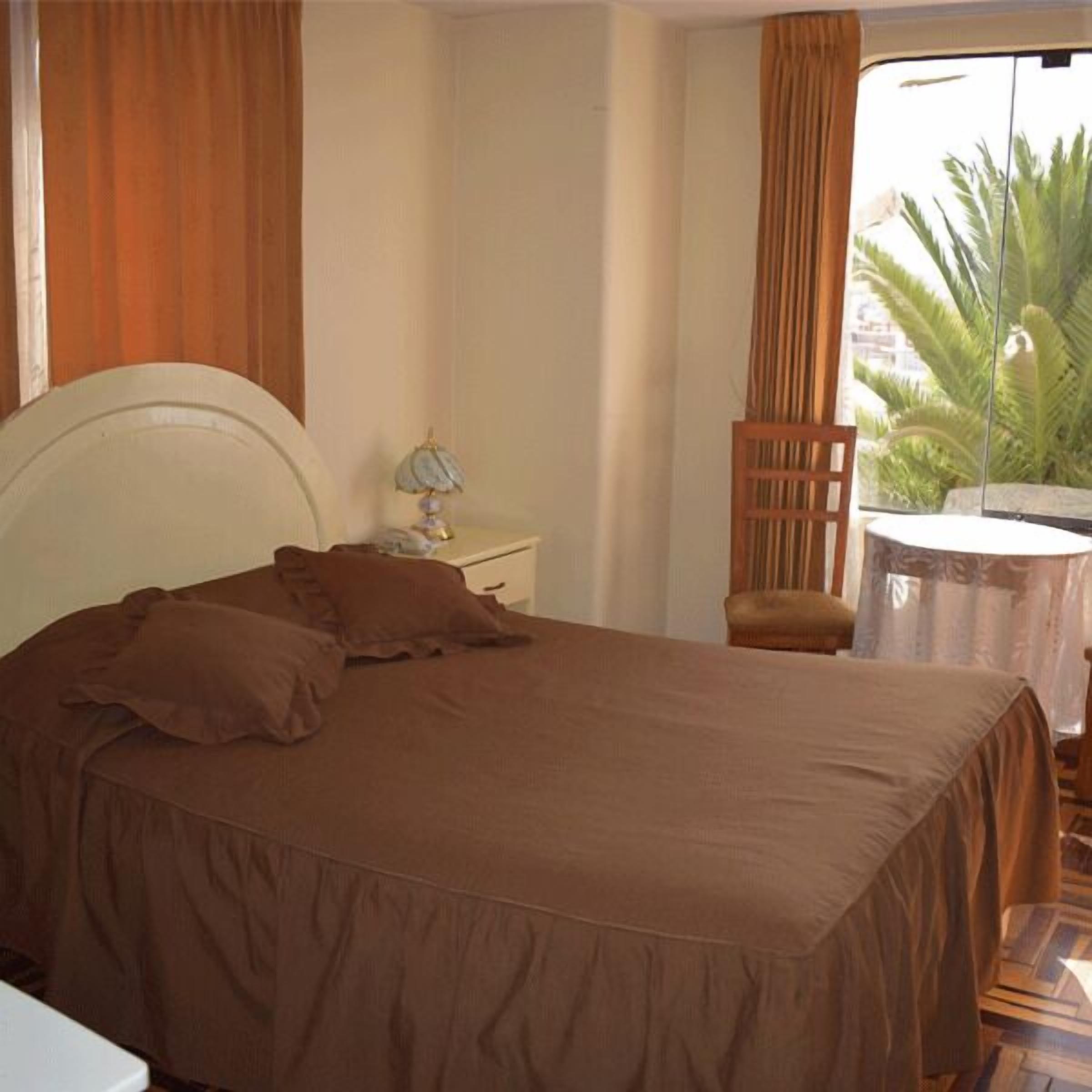 In-room safe, desk, cribs/infant beds, free WiFi