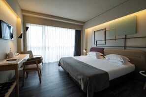 Minibar, in-room safe, soundproofing, free WiFi - Axis Ofir Beach Resort Hotel (Esposende)