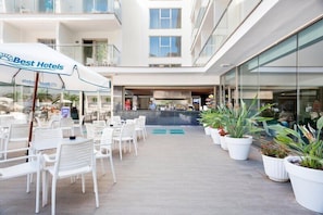 Outdoor dining - Hotel Best San Francisco (Salou)