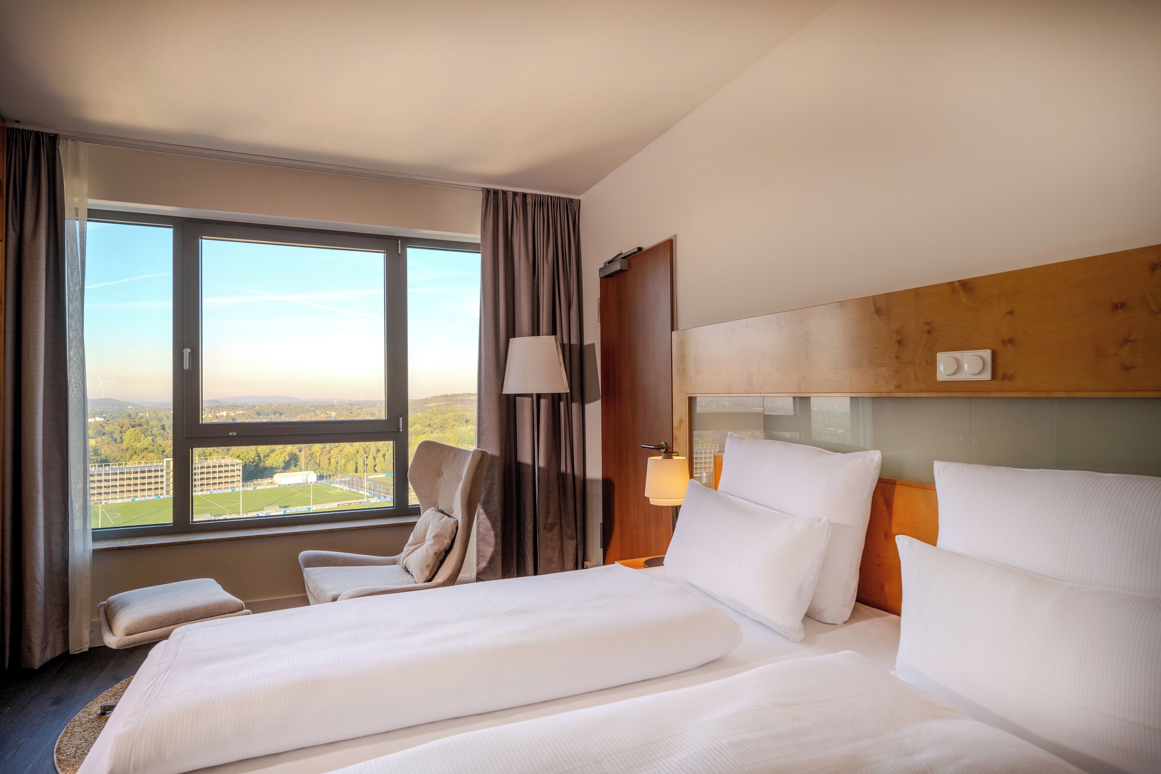 Hypo-allergenic bedding, in-room safe, desk, laptop workspace