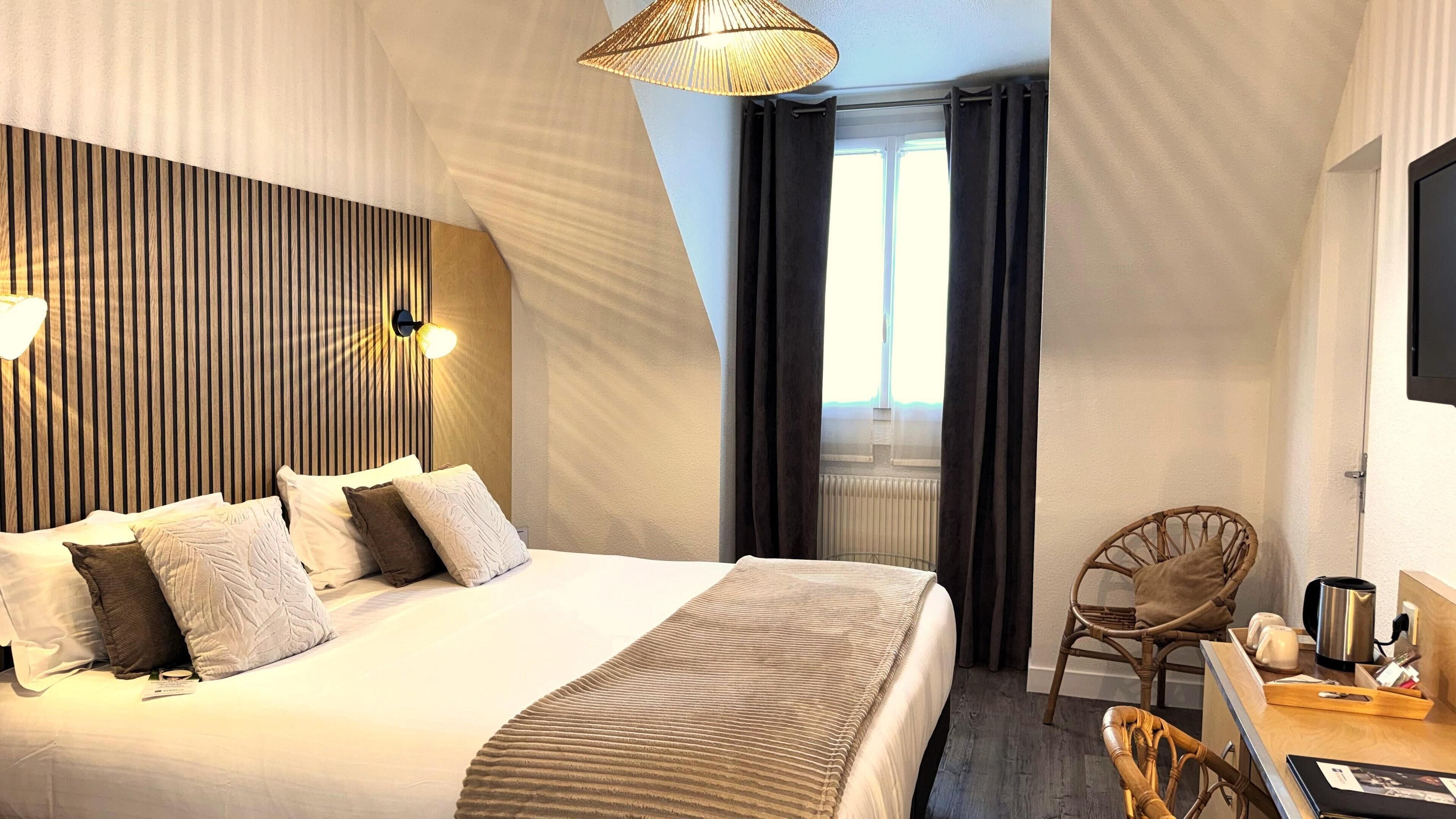 Superior Room, 1 King Bed, Non Smoking