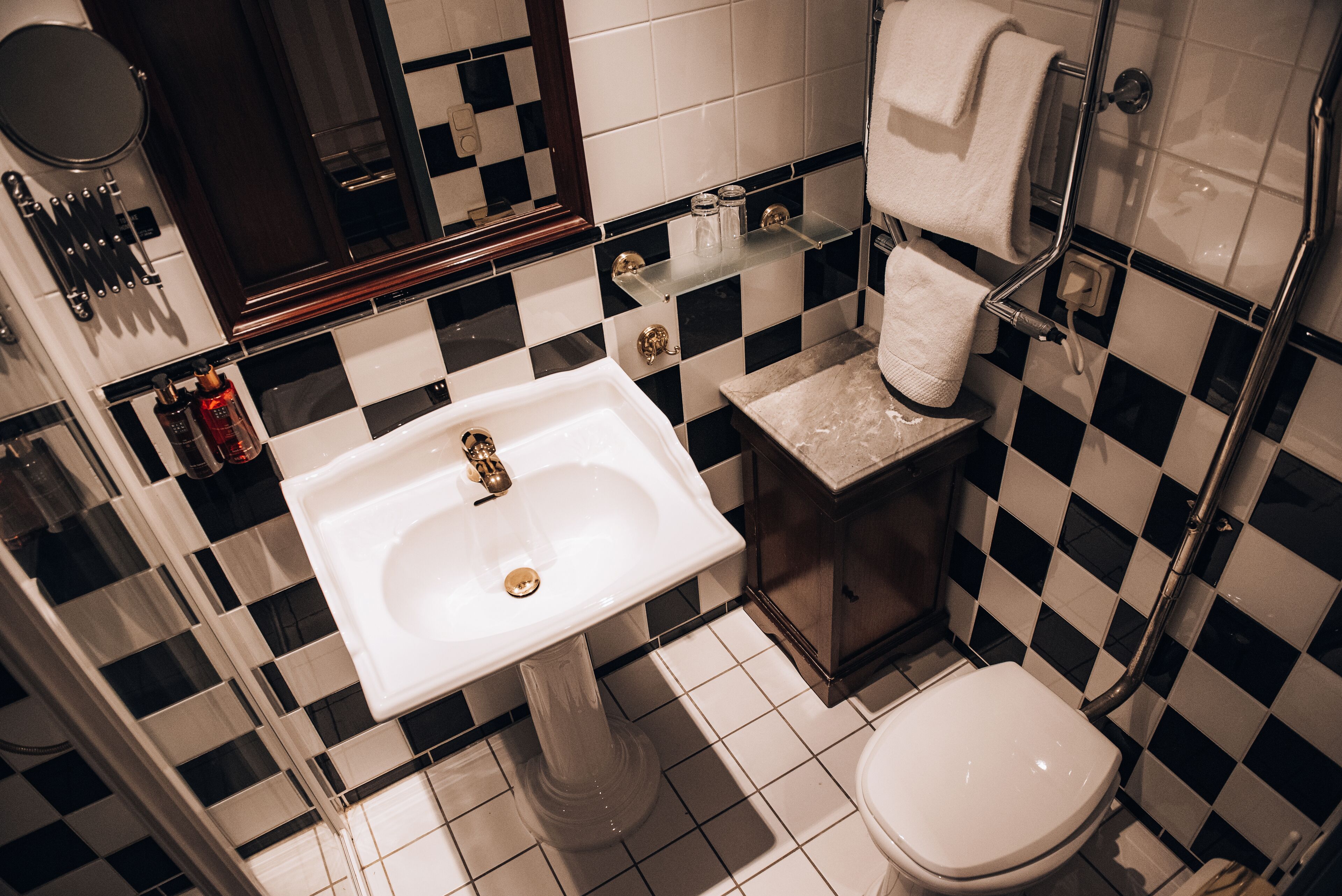 single room (compact) | bathroom | hair dryer, towels, soap, shampoo