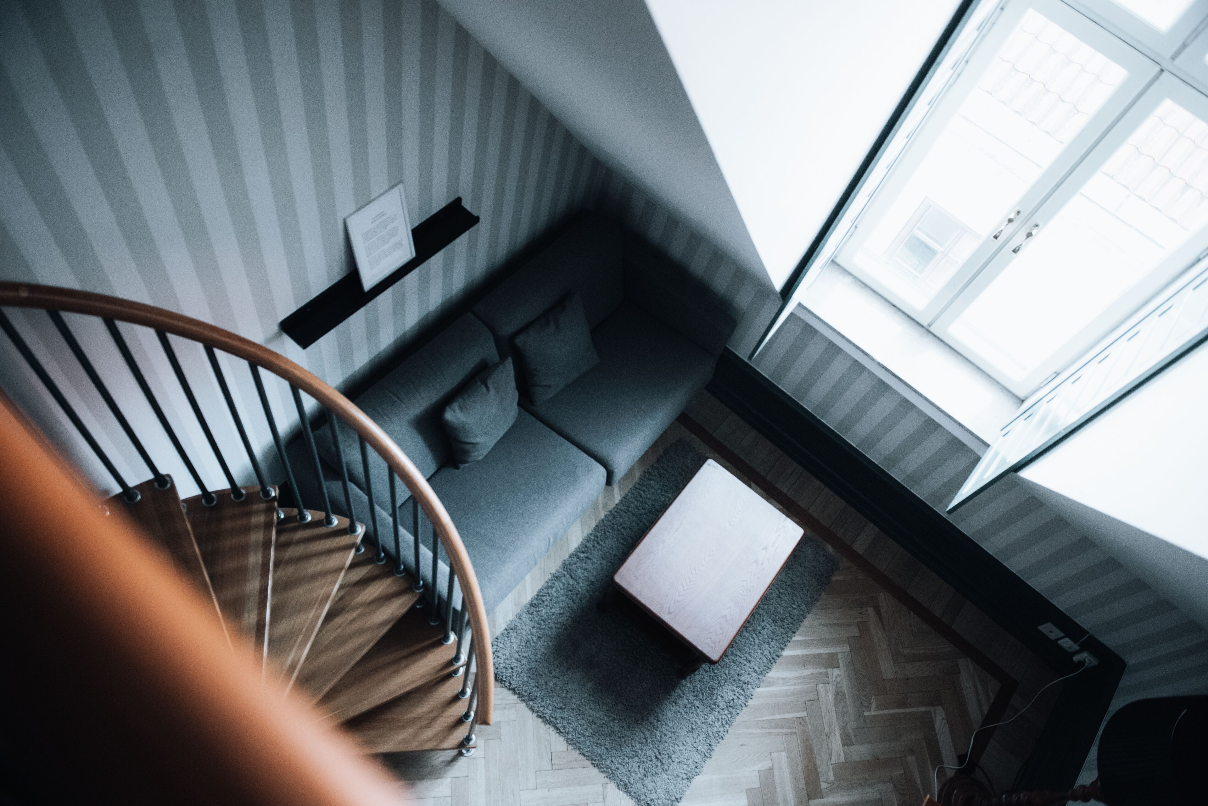 suite, 1 queen bed, non smoking | 1 bedroom, down duvets, minibar, in-room safe