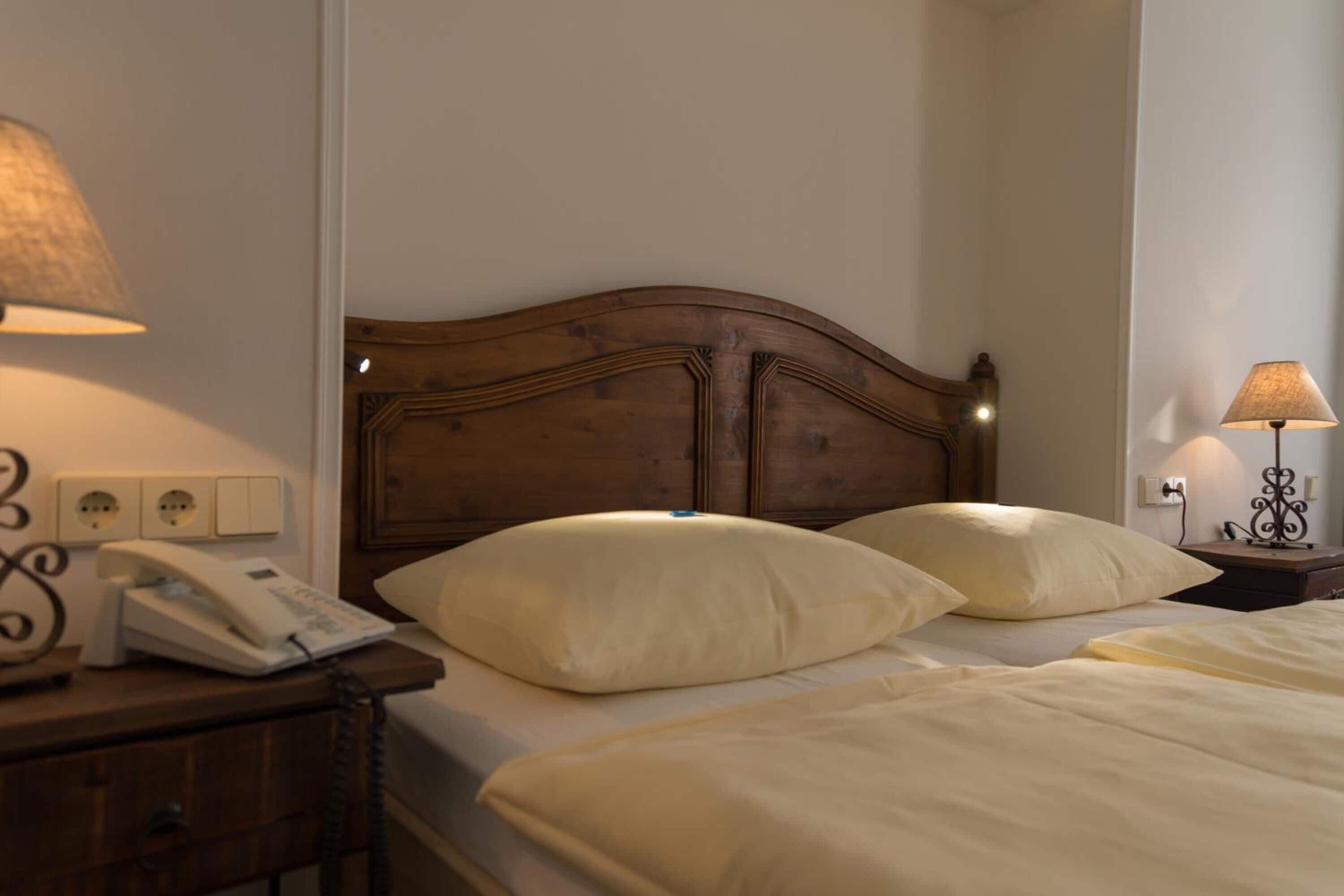 in-room safe, desk, free wifi, bed sheets