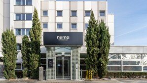 Uklassifisert bilde, 2 av 79, knapp