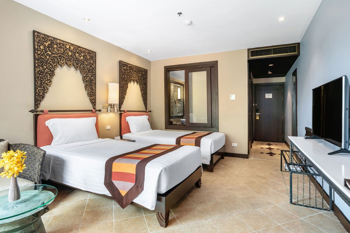In-room safe, free WiFi