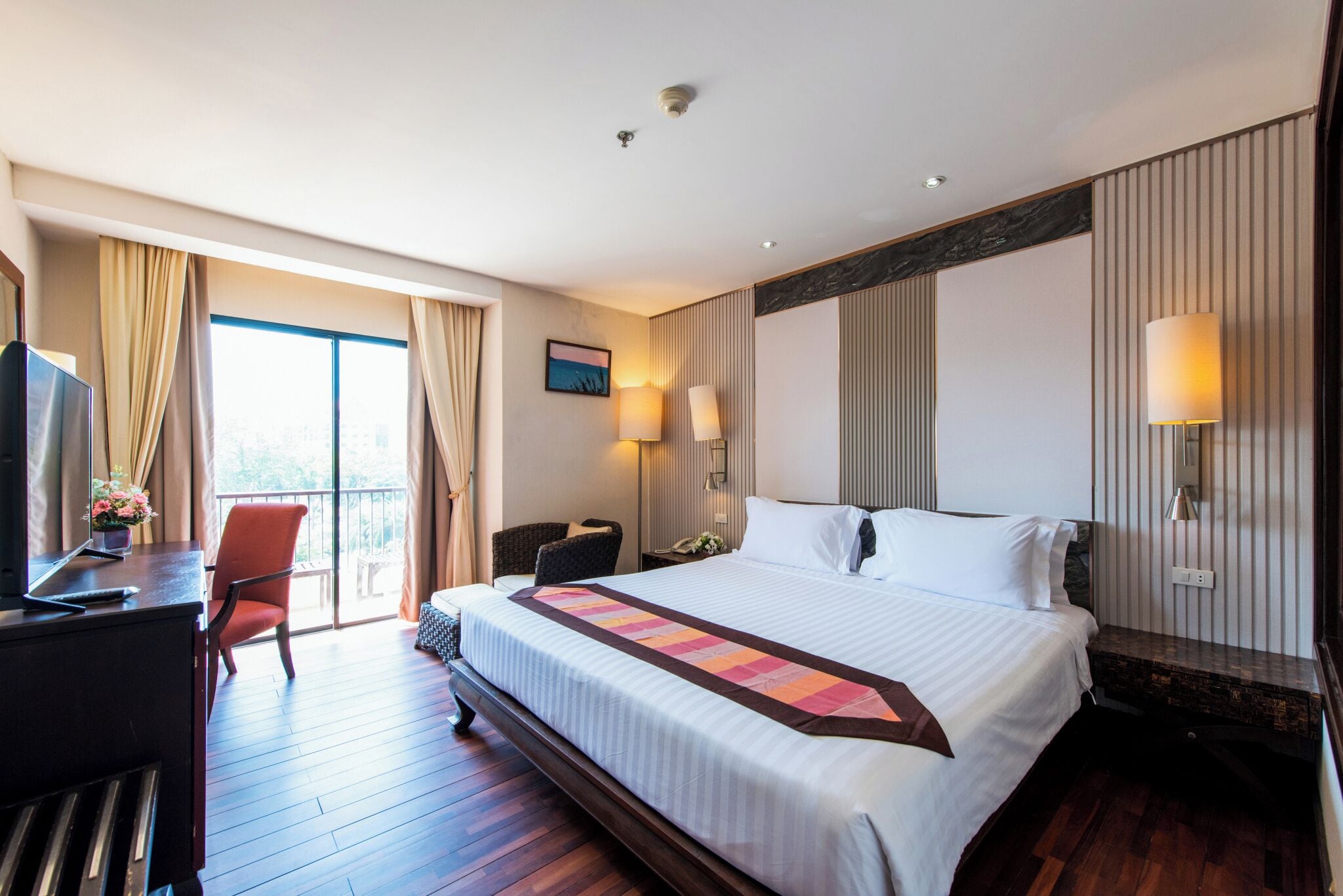 Deluxe Premium Sea View | Minibar, caja de seguridad en la habitación y muebles diferentes 