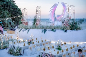 Beach bar