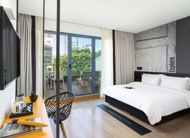 Terrace Room | City view