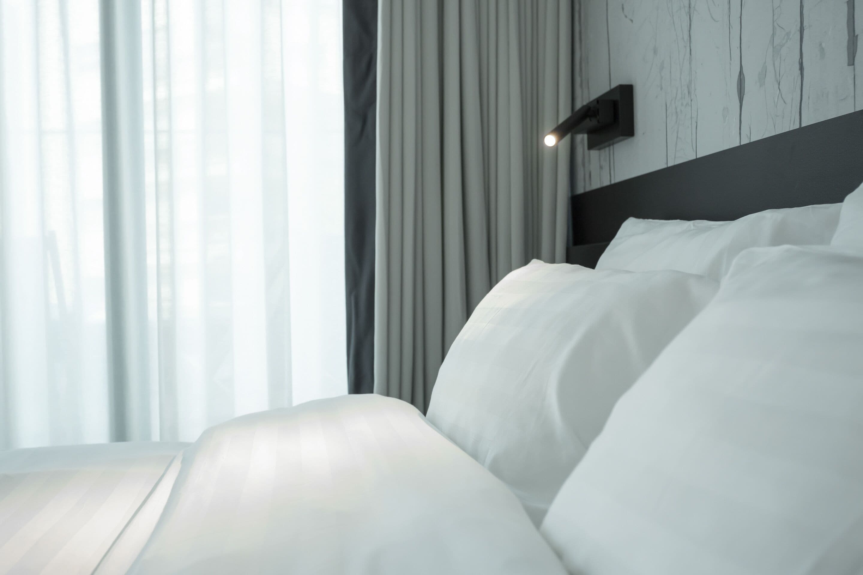 Economy kamer, uitzicht op stad | Lakens van Egyptisch katoen, luxe beddengoed, een kluis op de kamer