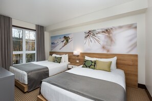 Tabla de planchar con plancha, camas extra, wifi gratis y ropa de cama 