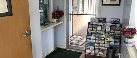 内部エントランス