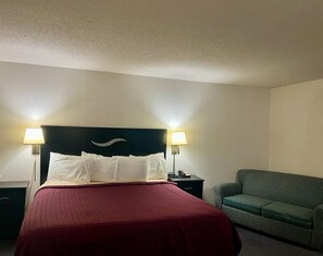 Room, 1 King Bed, Non Smoking | Desk, iron/ironing board, free WiFi, bed sheets