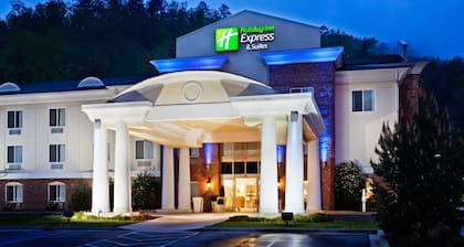 Holiday Inn Express Hotel & Suites Cherokee / Casino by IHG