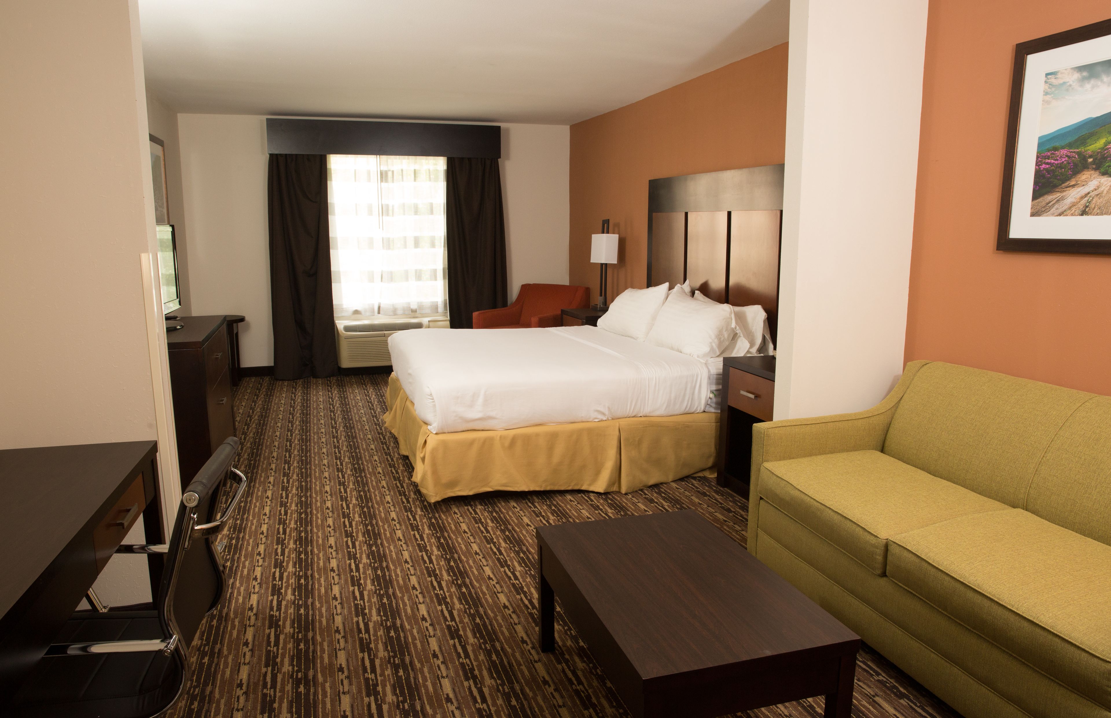 suite, 1 king bed (additional living area) | in-room safe, desk, iron/ironing board, free cots/infant beds