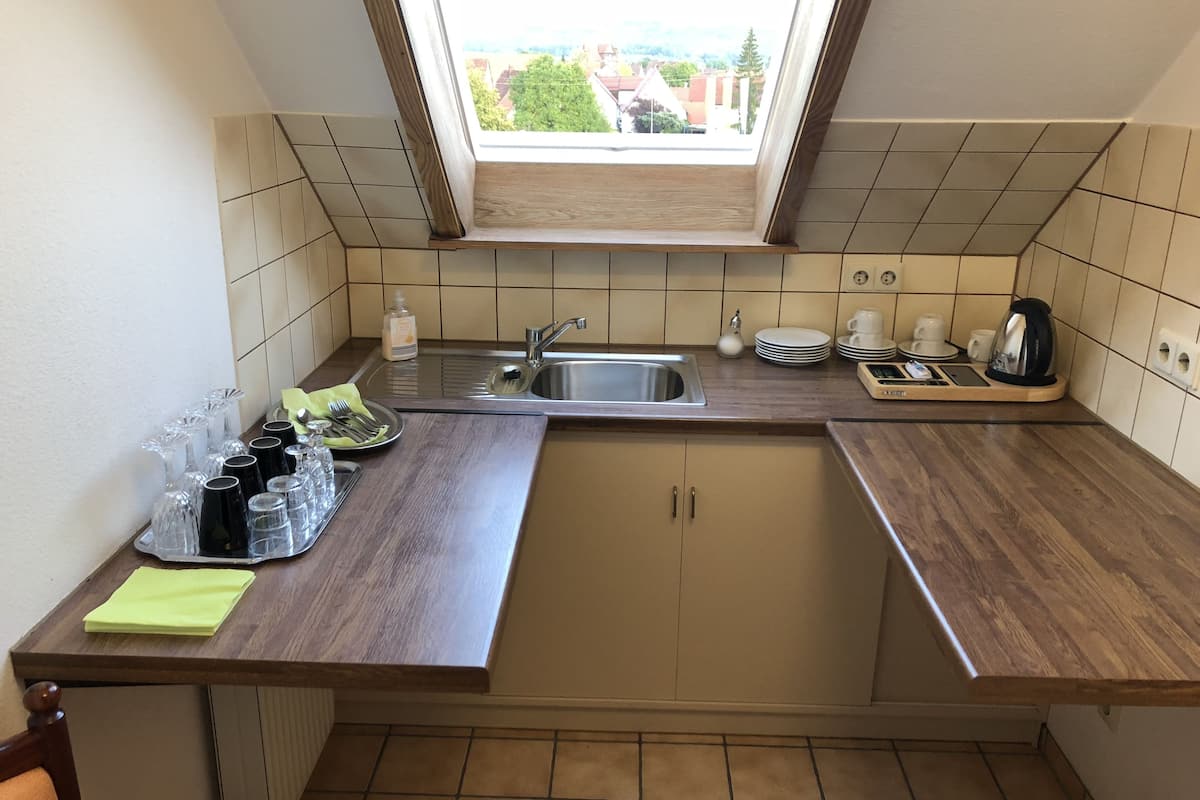 apartment suite guest house | private kitchen