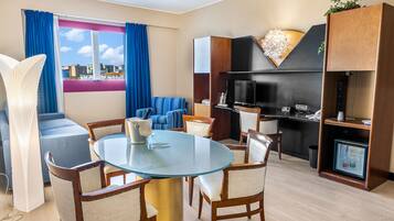 Premium Suite, City View | Living area | 32-inch flat-screen TV with satellite channels, TV