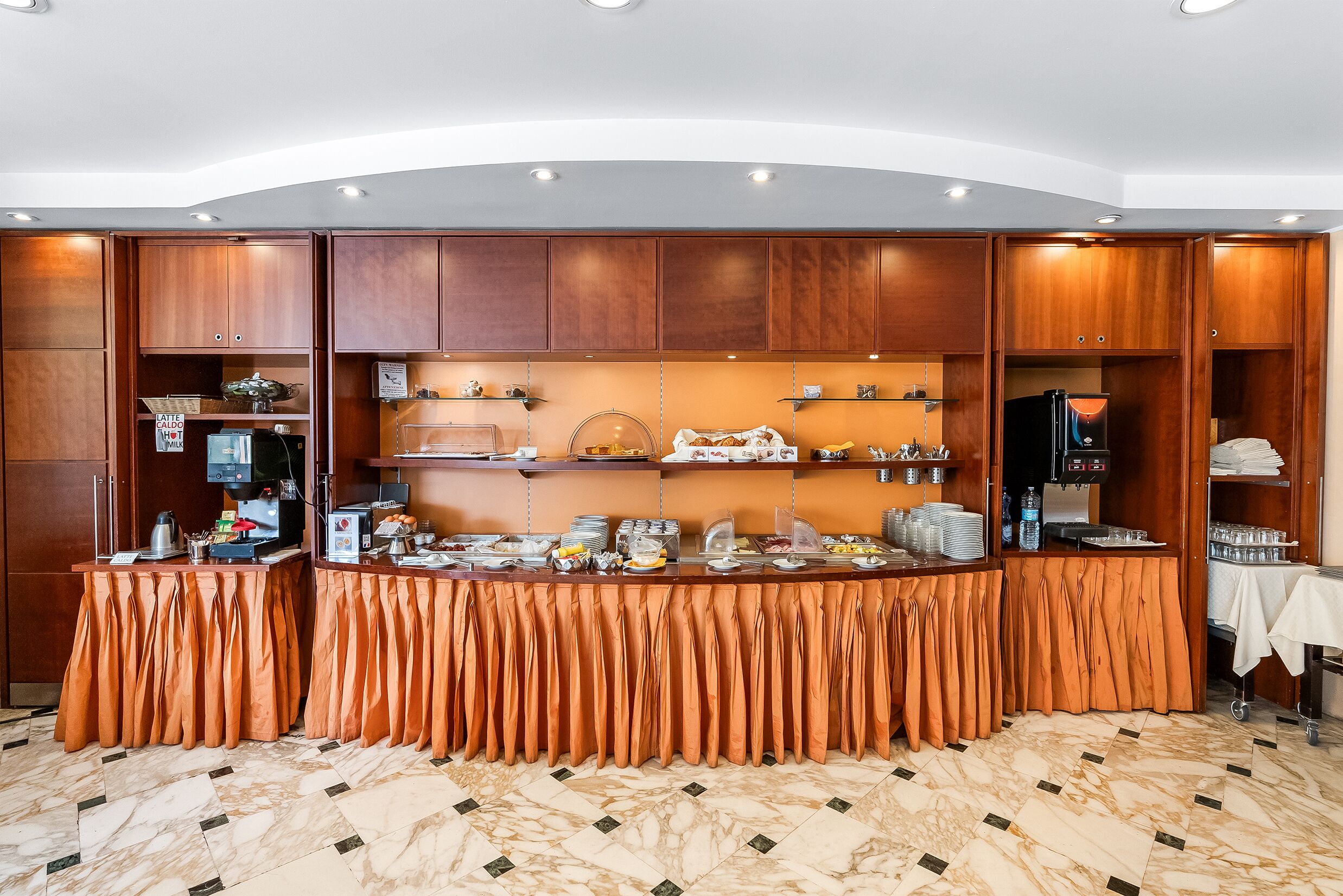 daily buffet breakfast for a fee